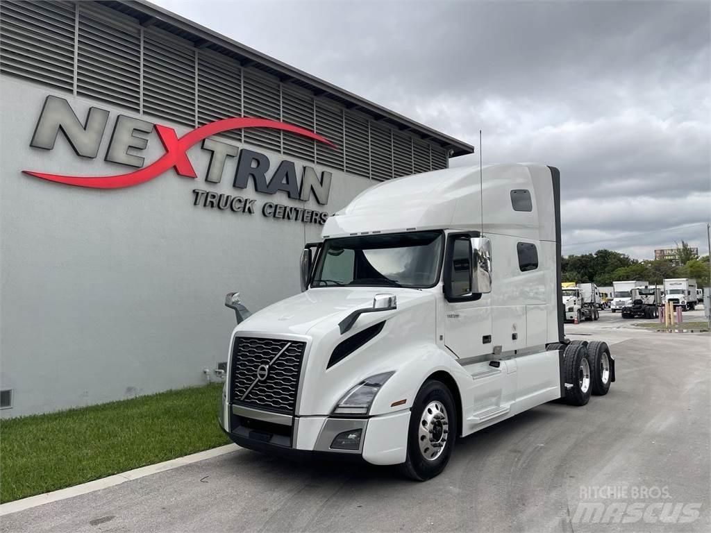 Volvo VNL64T760 트랙터 유닛