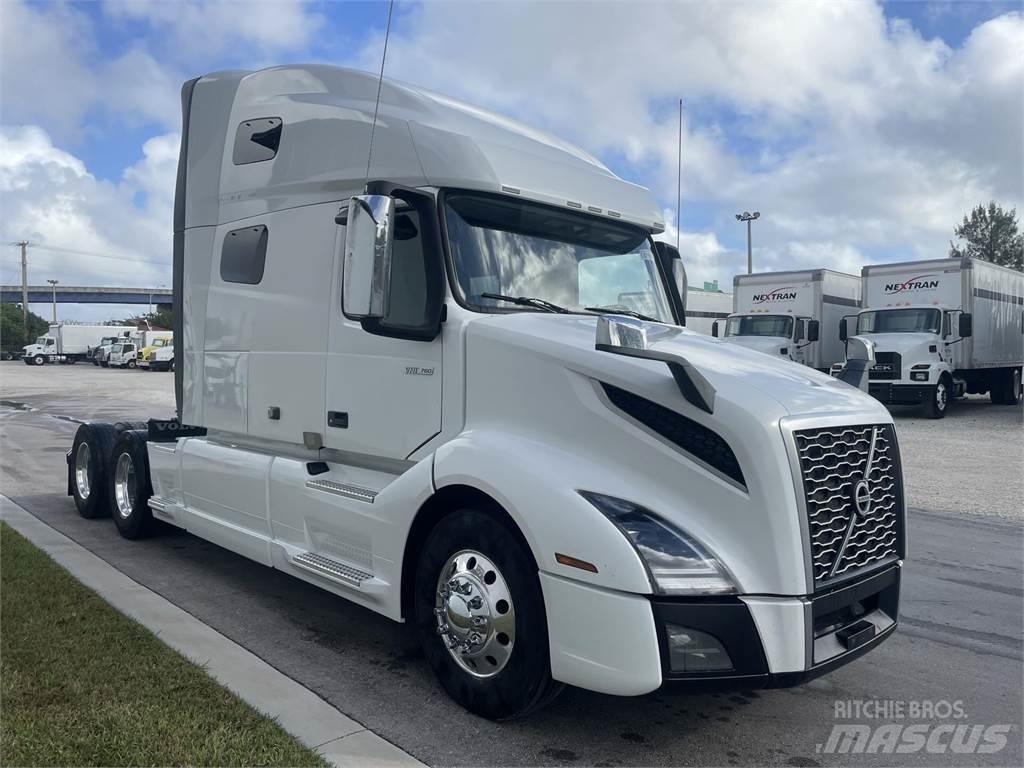 Volvo VNL64T760 트랙터 유닛