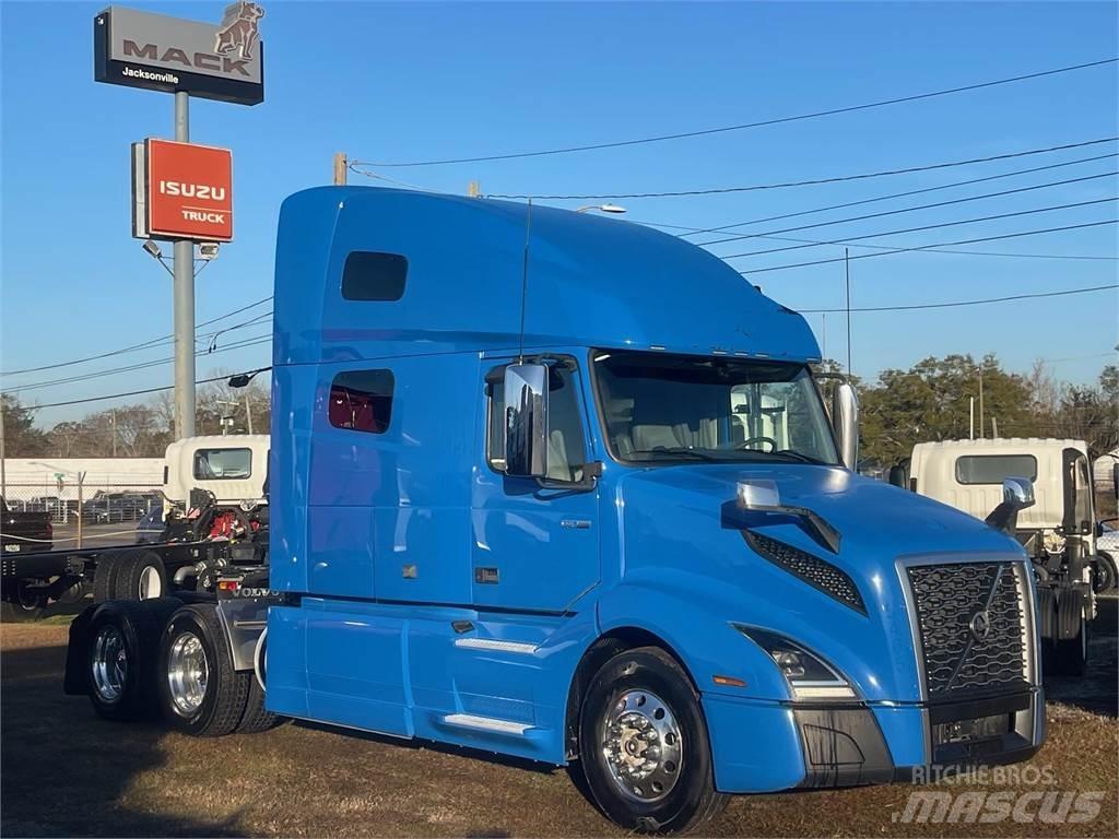 Volvo VNL64T760 트랙터 유닛