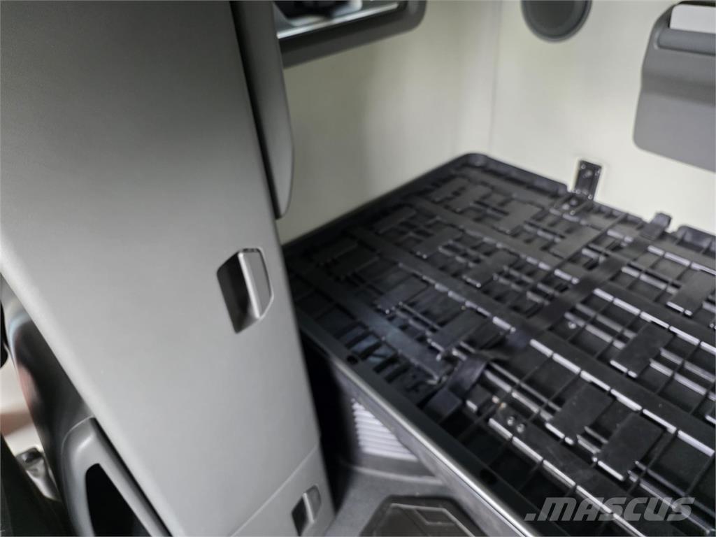 Volvo VNL64T760 트랙터 유닛