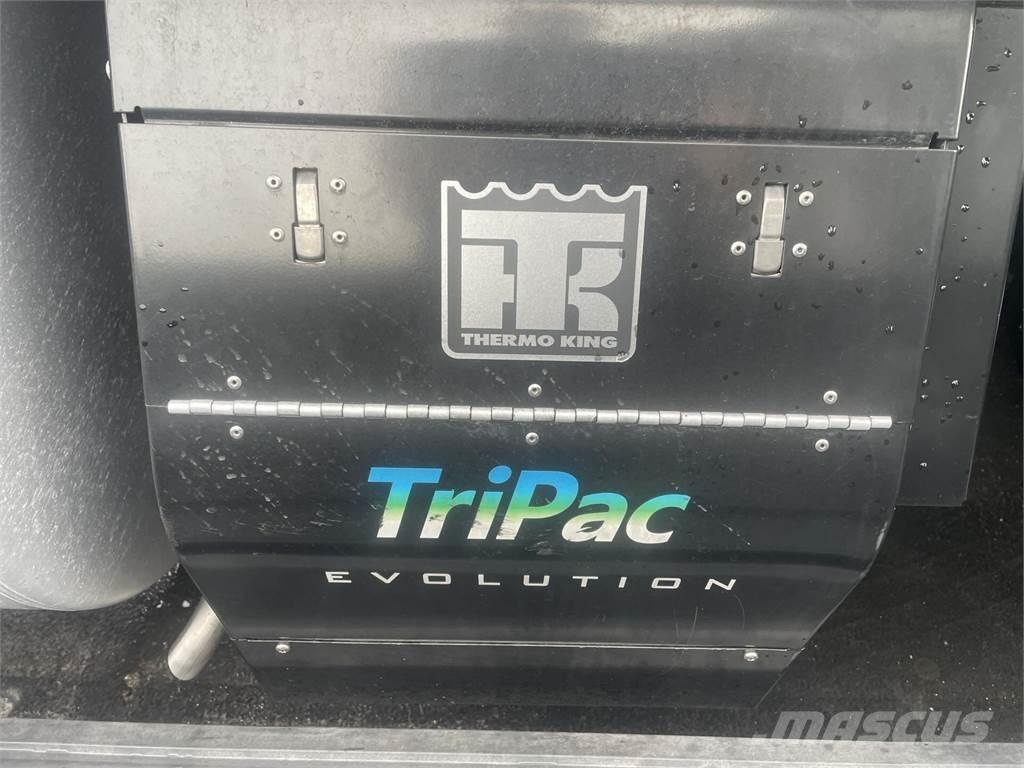 Volvo VNL64T760 트랙터 유닛