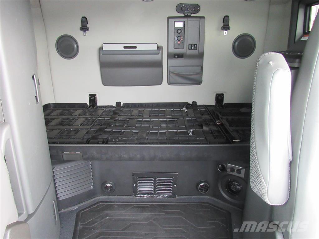 Volvo VNL64T760 트랙터 유닛