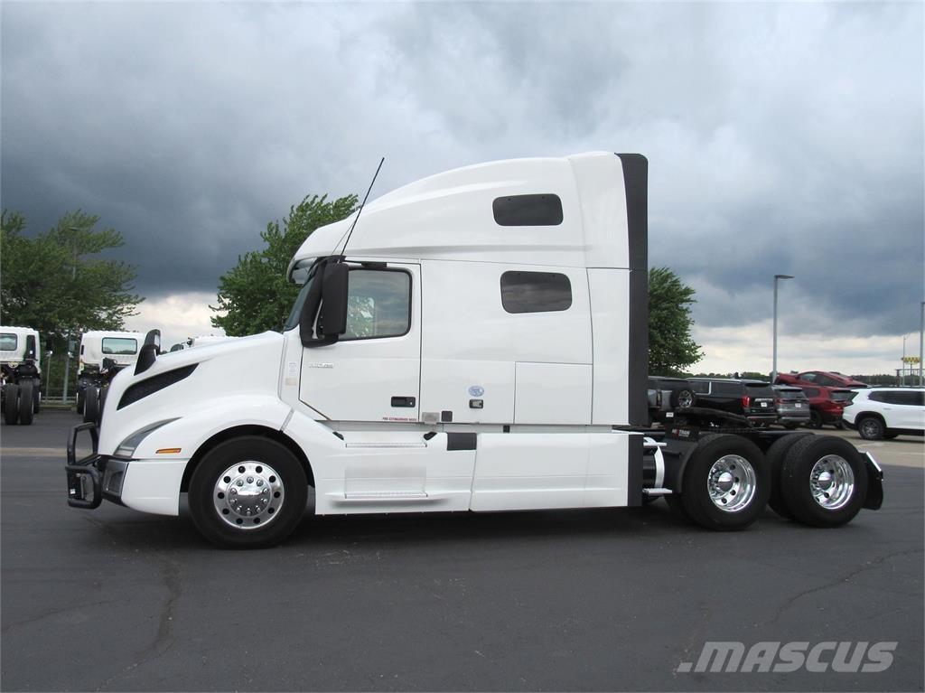 Volvo VNL64T760 트랙터 유닛