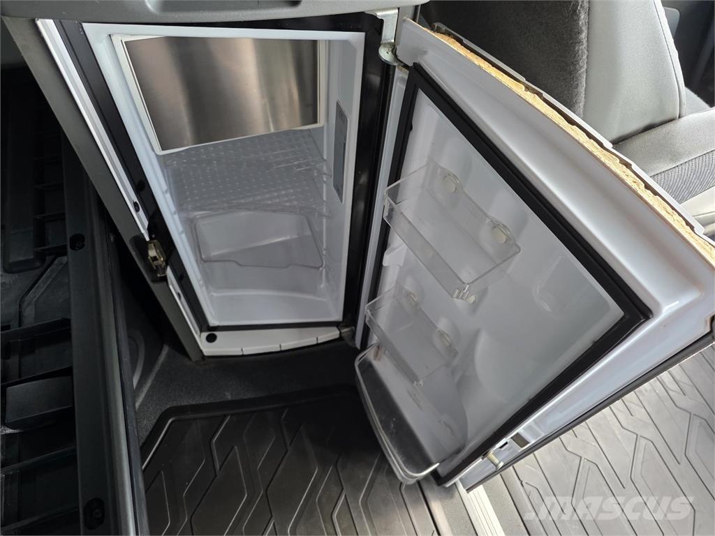 Volvo VNL64T760 트랙터 유닛