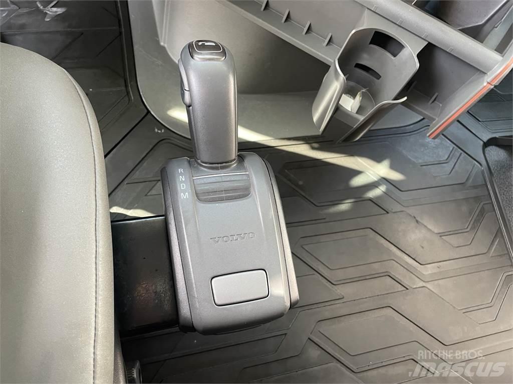 Volvo VNL64T860 트랙터 유닛