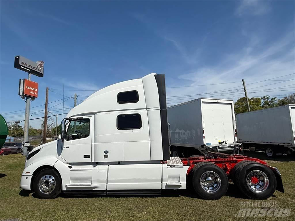 Volvo VNL64T860 트랙터 유닛