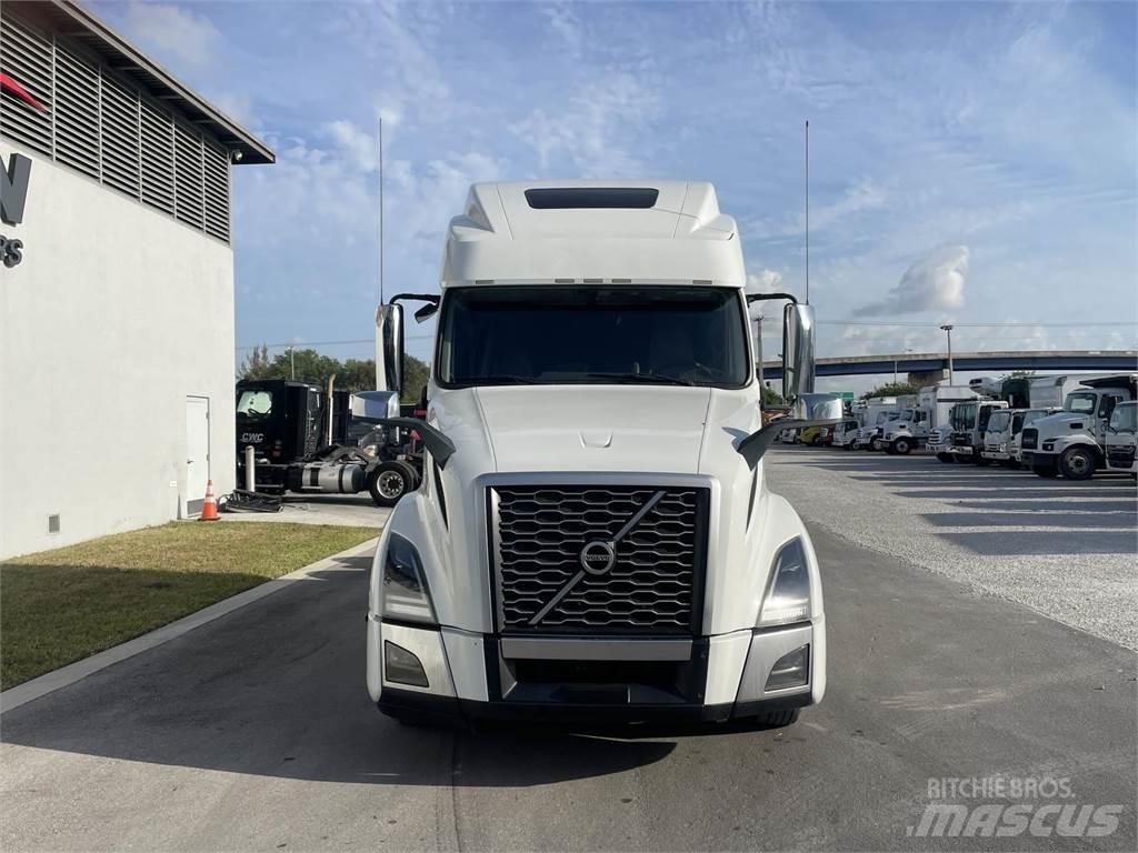 Volvo VNL64T860 트랙터 유닛