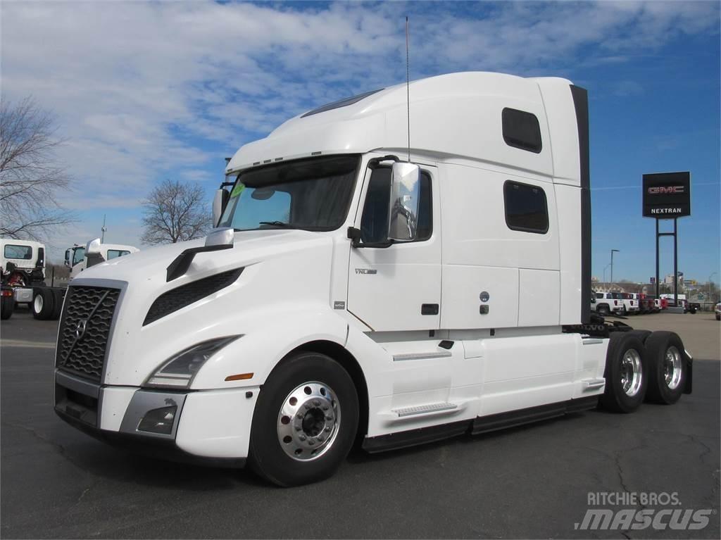 Volvo VNL64T860 트랙터 유닛