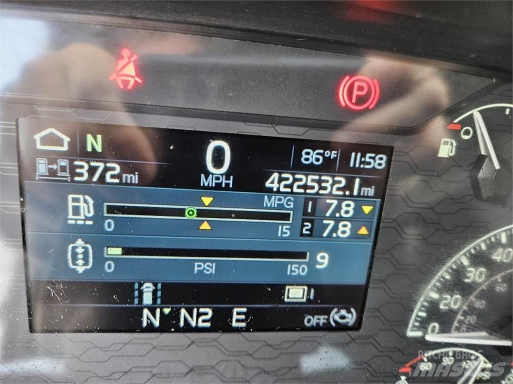 Volvo VNL64T860 트랙터 유닛