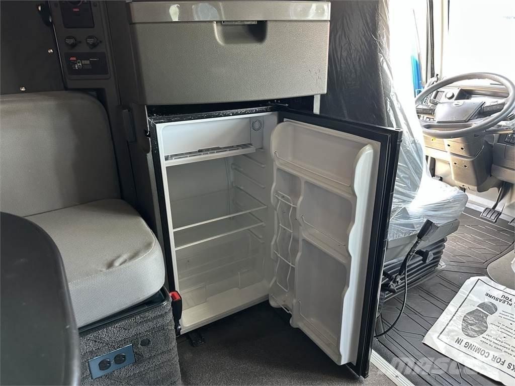 Volvo VNL64T860 트랙터 유닛