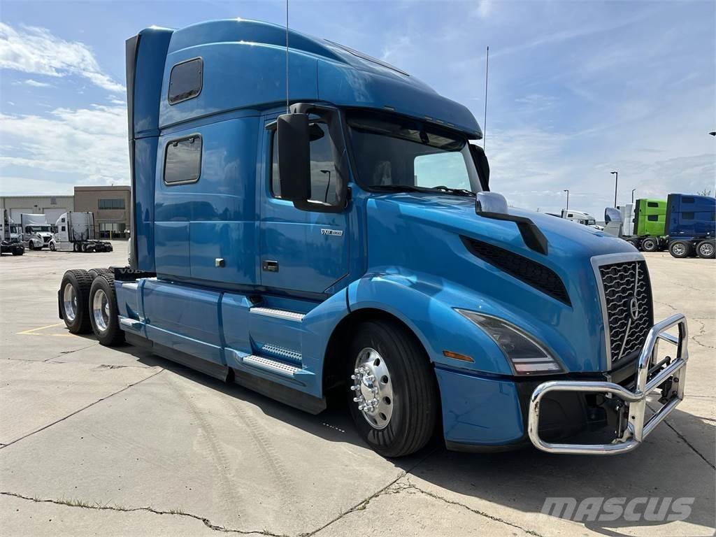 Volvo VNL64T860 트랙터 유닛