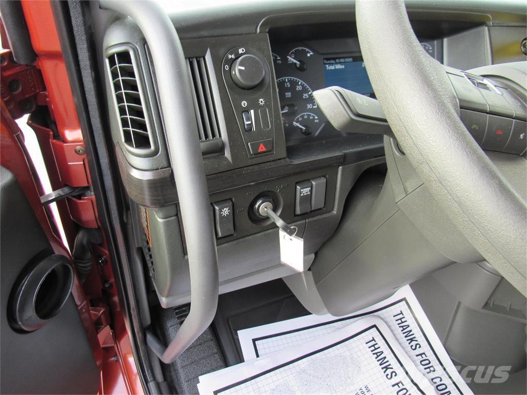 Volvo VNL64T860 트랙터 유닛