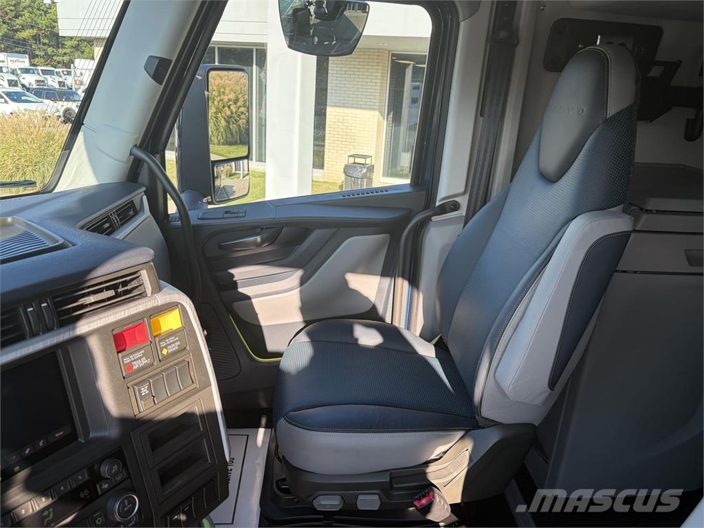 Volvo VNL64T860 트랙터 유닛