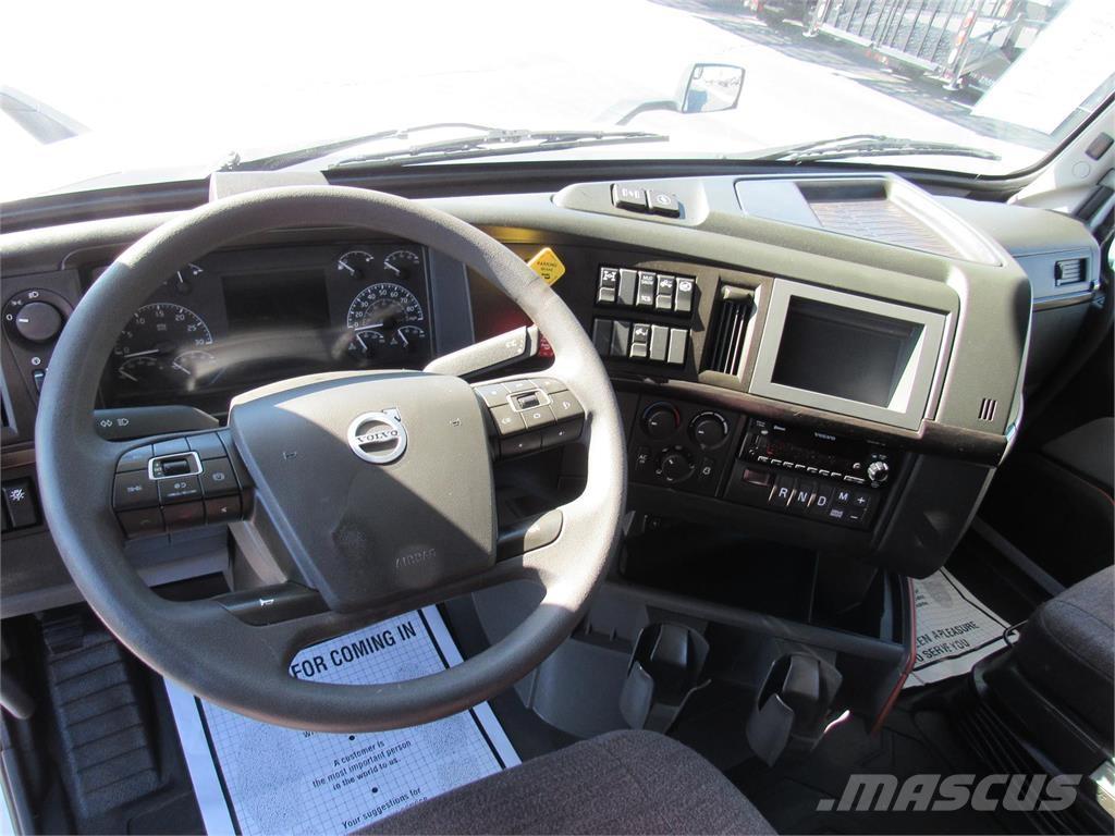 Volvo VNL64T860 트랙터 유닛