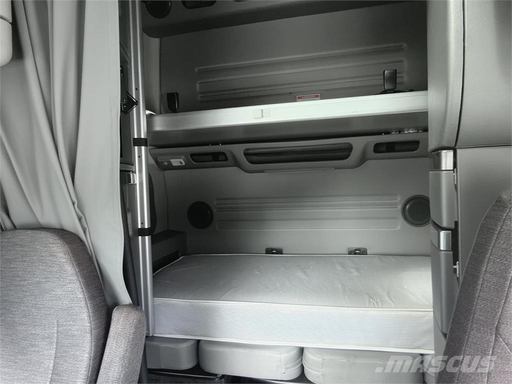 Volvo VNL64T860 트랙터 유닛