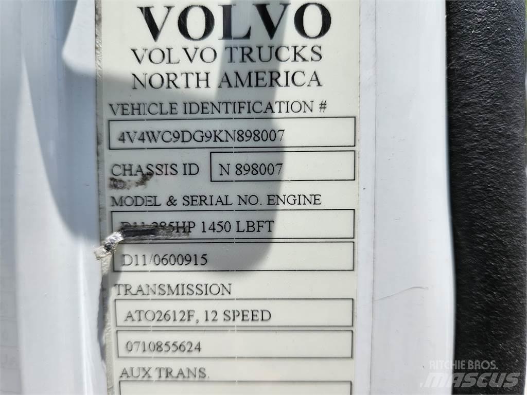 Volvo VNR64T300 트랙터 유닛