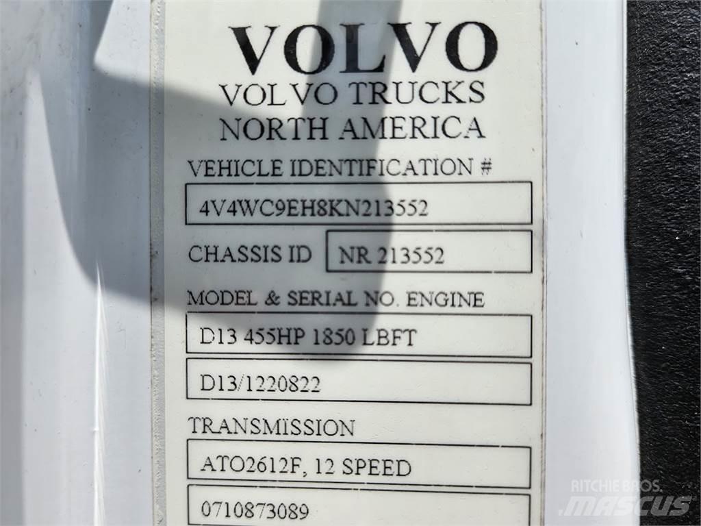 Volvo VNR64T300 트랙터 유닛