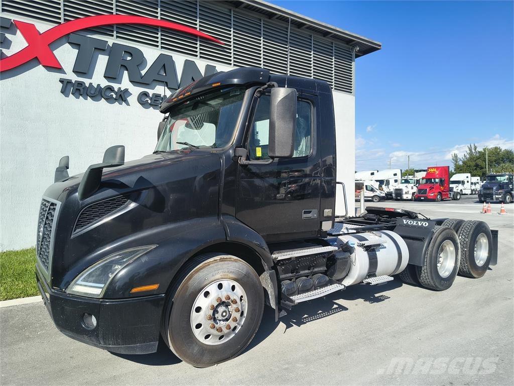 Volvo VNR64T300 트랙터 유닛