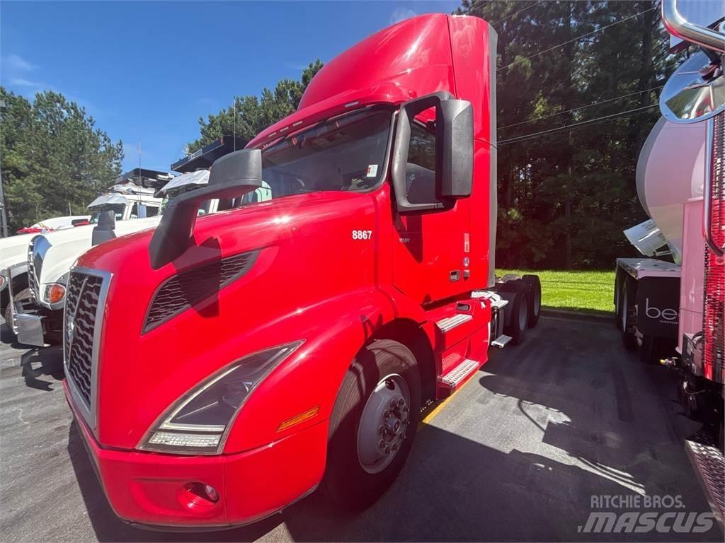 Volvo VNR64T300 트랙터 유닛