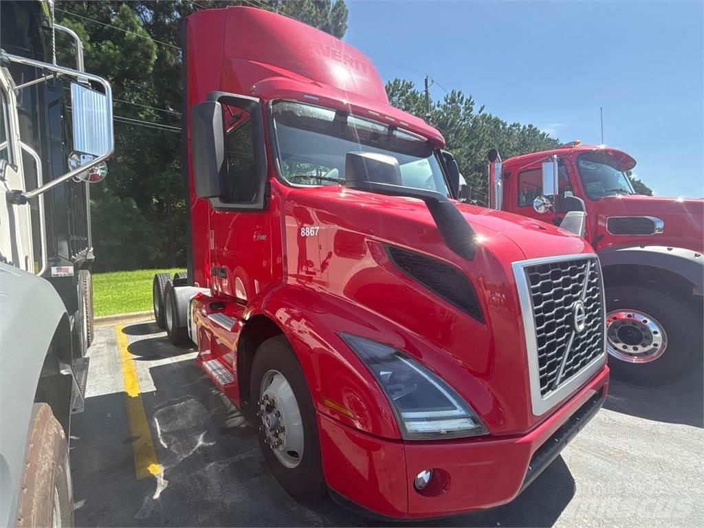 Volvo VNR64T300 트랙터 유닛