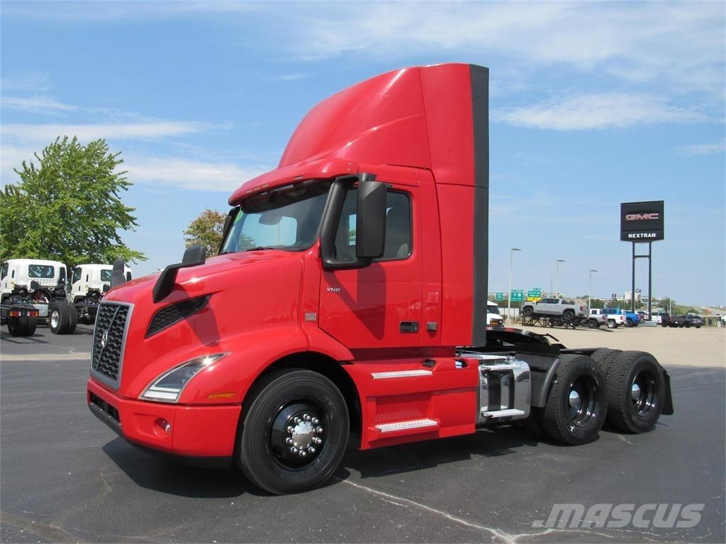 Volvo VNR64T300 트랙터 유닛