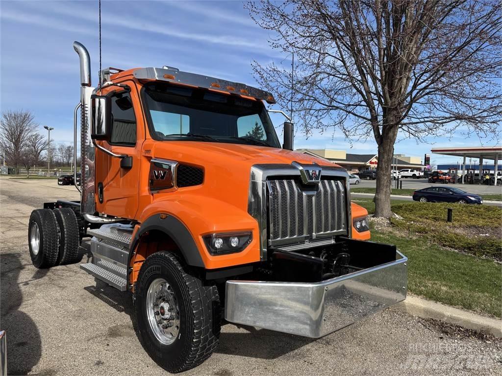 Western Star 47X 기타 트럭