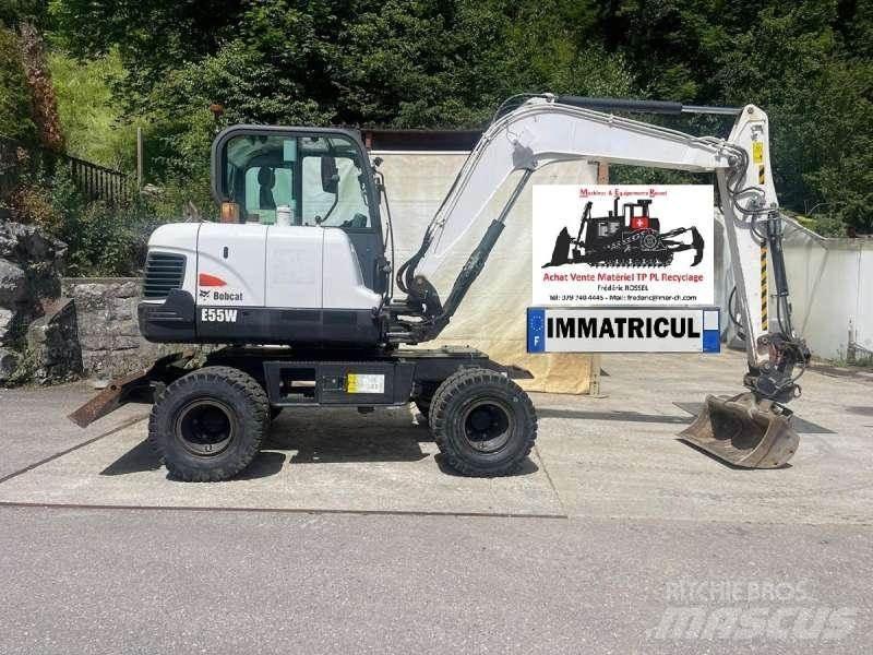 Bobcat E55W  휠 굴삭기