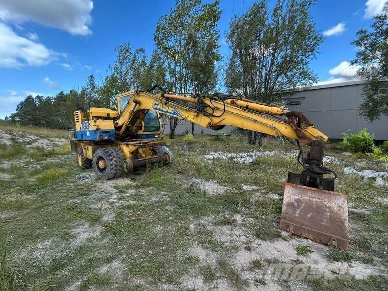 CASE 788-PRR  휠 굴삭기