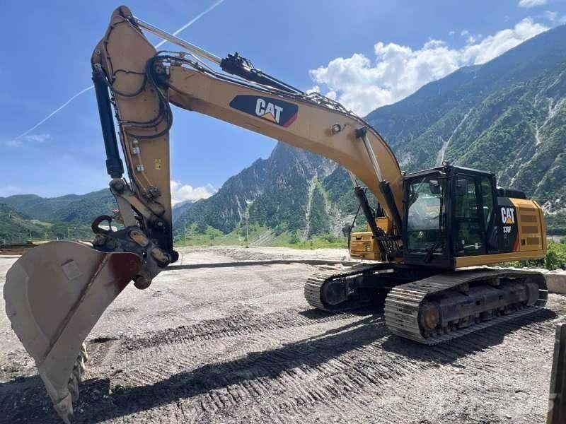 CAT 330F LN 대형 굴삭기 29톤 이상