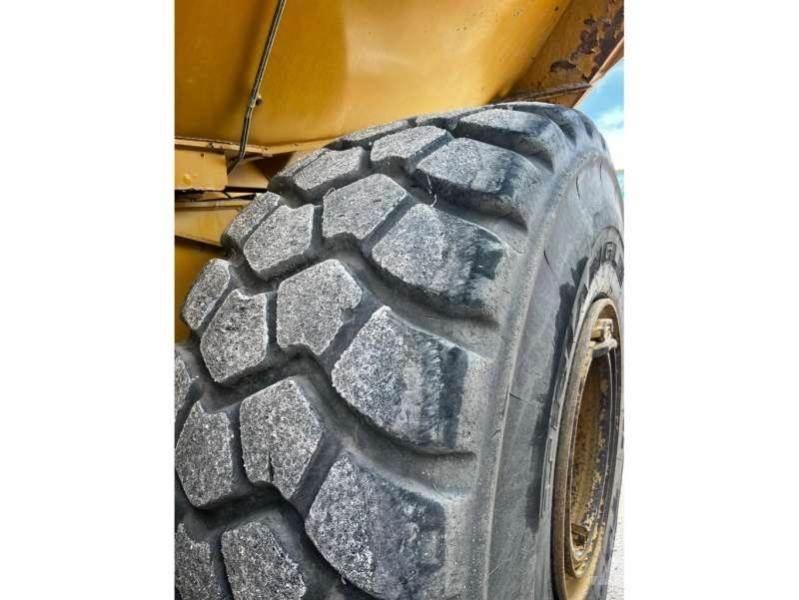 CAT 740GC 연결식 홀러