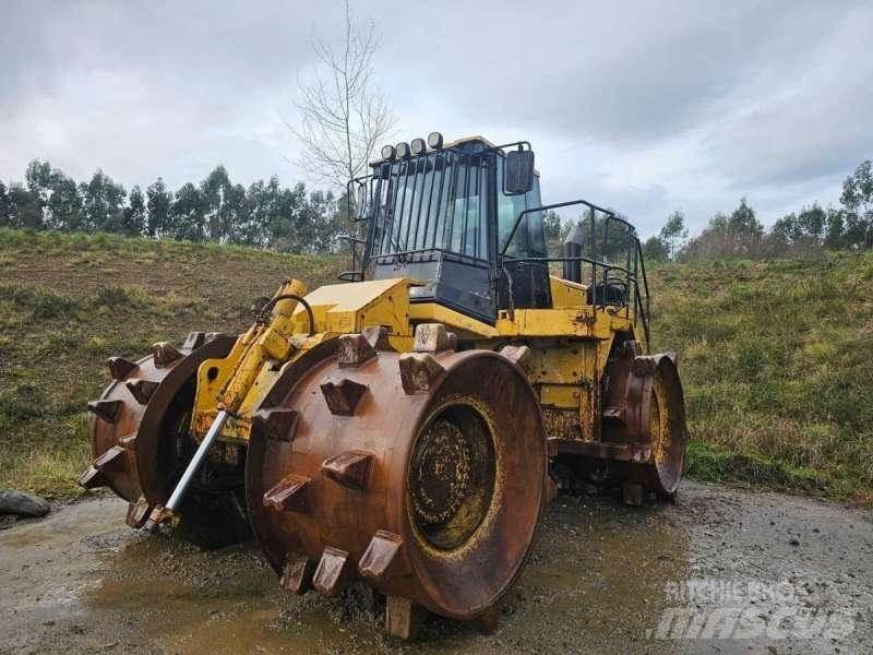 CAT 826GII 토양 다짐기