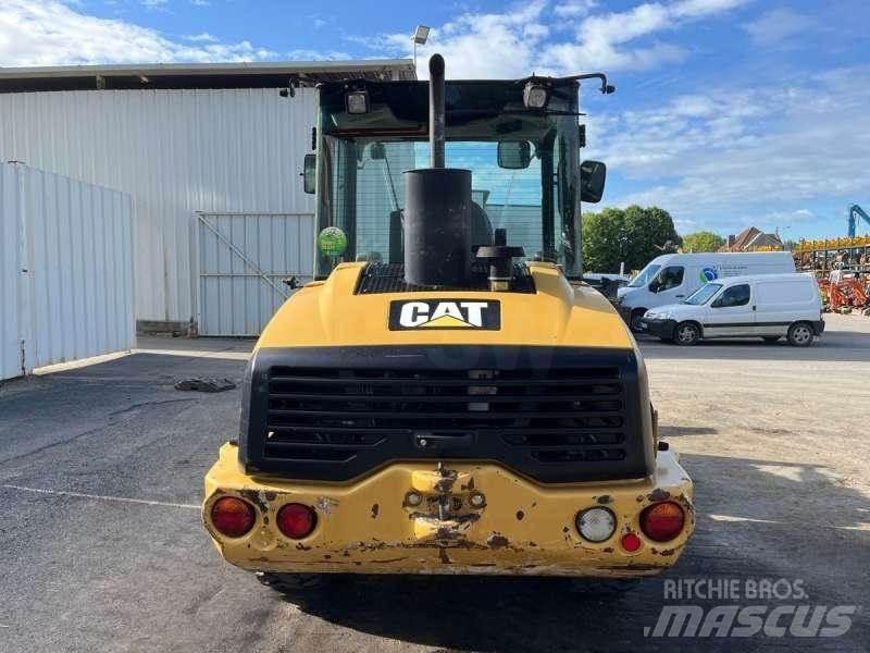 CAT 906H 미니 로더