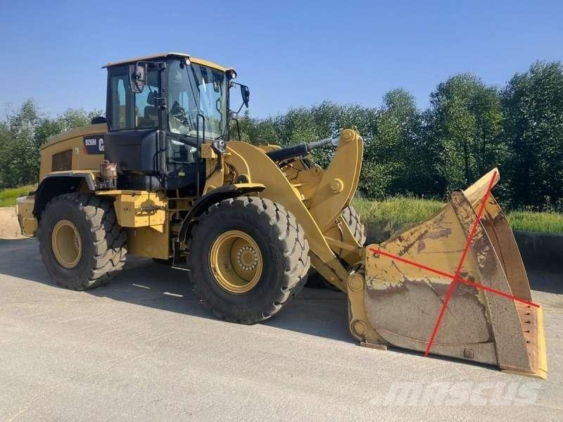 CAT 926M  휠로우더