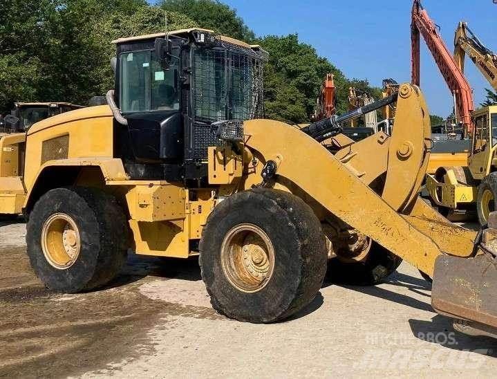 CAT 938M  휠로우더
