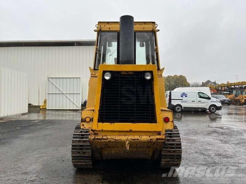 CAT 953 궤도식 로우더