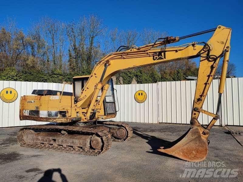 CAT E120B 대형 굴삭기 29톤 이상