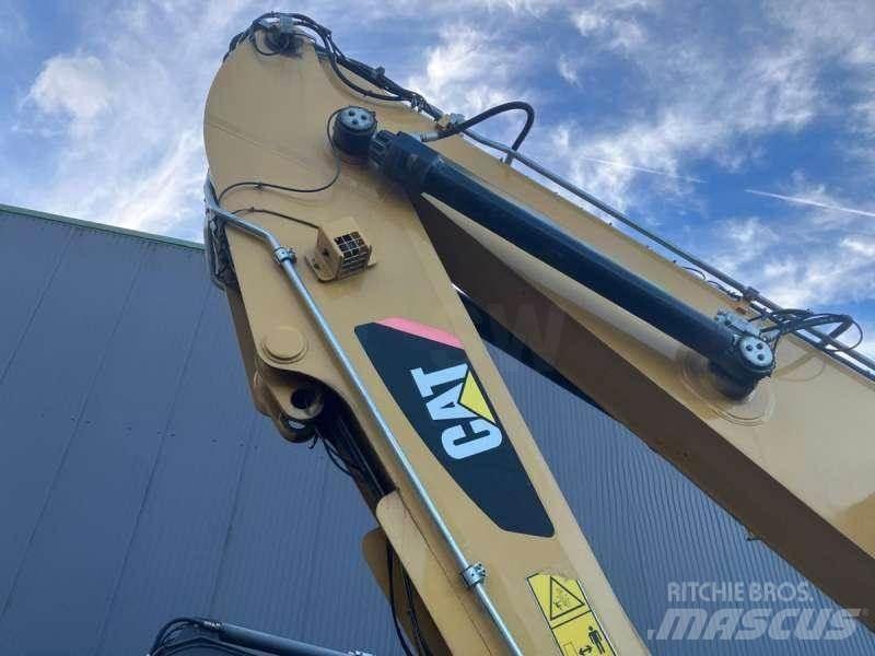 CAT MH3022 폐기물/산업 처리기