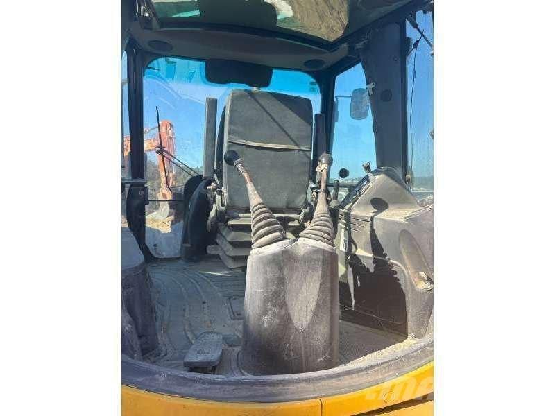 JCB 4CX 백호로더