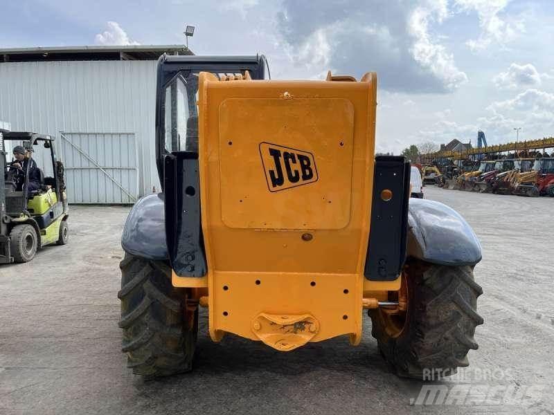 JCB 532-120 텔러 핸들러