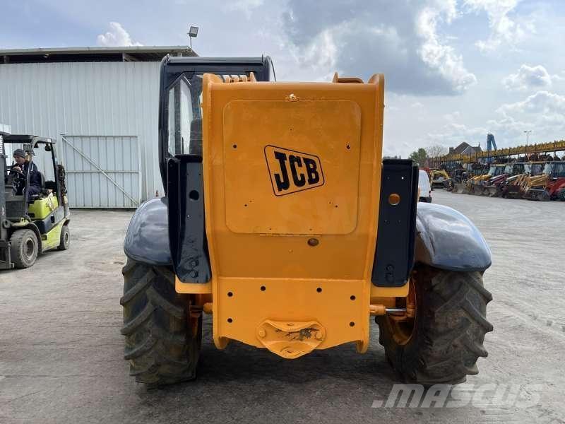 JCB 532-120 텔러 핸들러