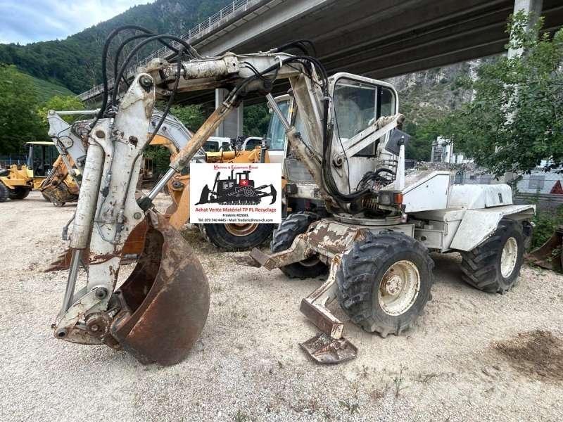 Mecalac 8CXI  휠 굴삭기