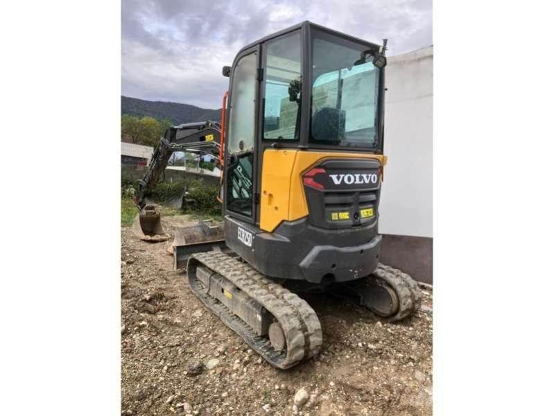 Volvo ECR25D 소형 굴삭기 7톤 미만