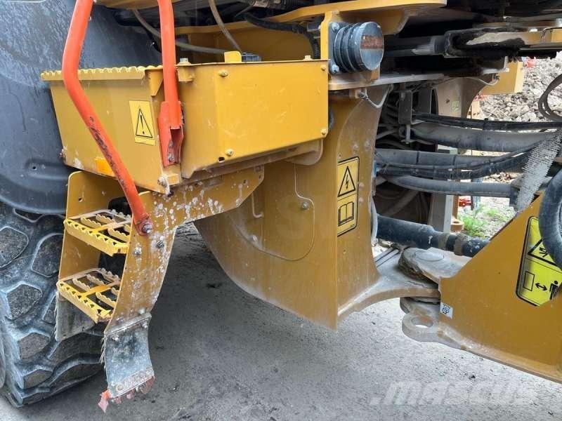 Volvo L110H  휠로우더