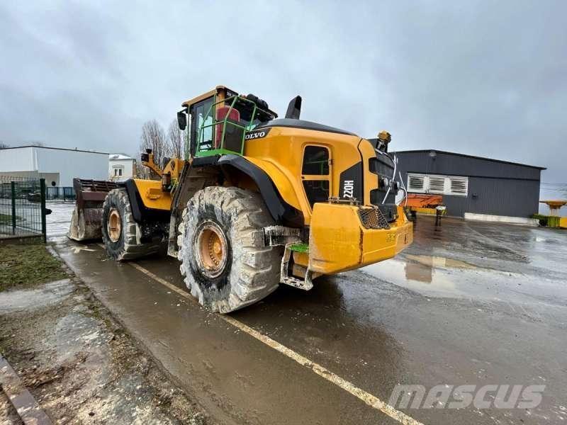 Volvo L220H  휠로우더