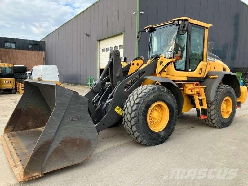 Volvo L90H  휠로우더