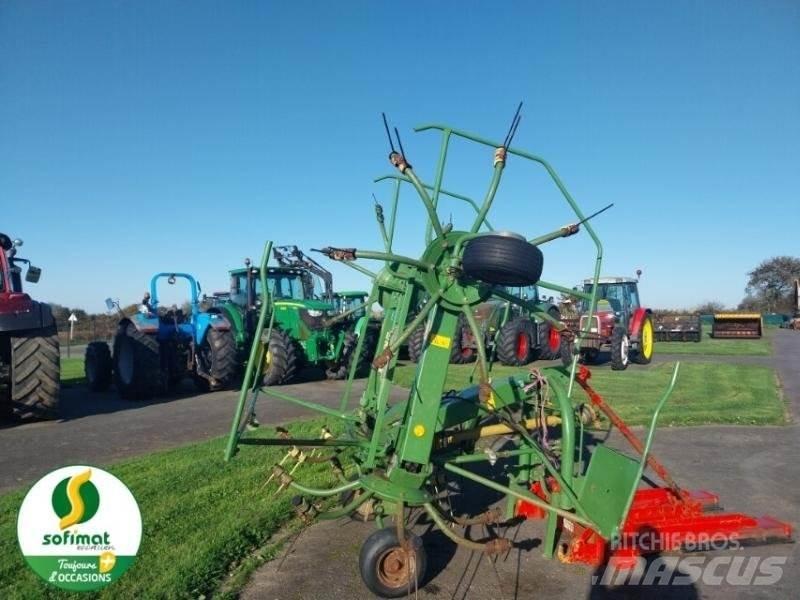 Krone KW550 갈퀴 및 테더