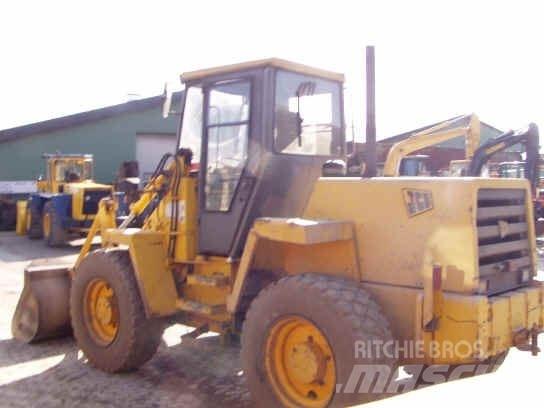 JCB 410  휠로우더