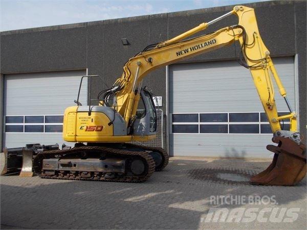 New Holland E150 대형 굴삭기 29톤 이상