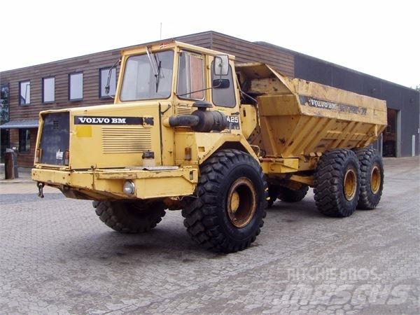Volvo A25 연결식 홀러
