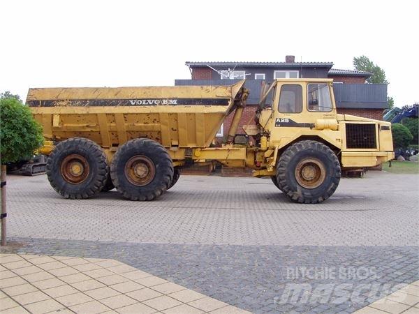 Volvo A25 연결식 홀러